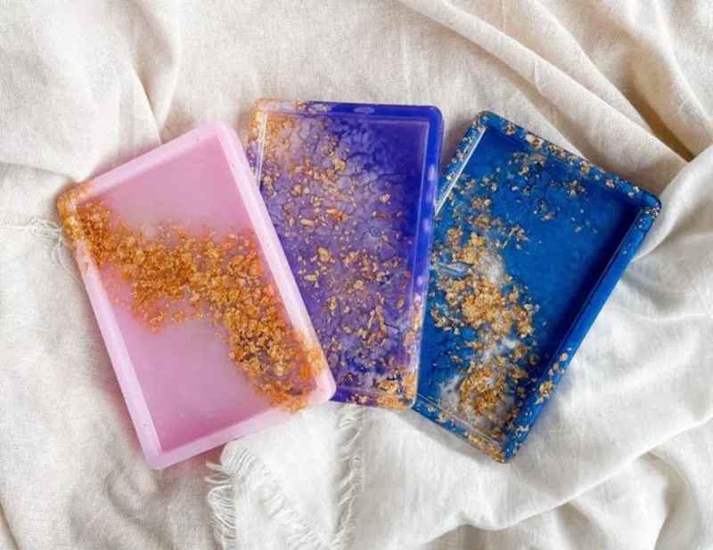 How to make a custom glitter rolling tray ! DIY marble glitter! #rollingtray  