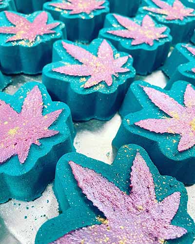 cannabis bath bombs