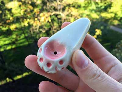 ceramic cat pipe