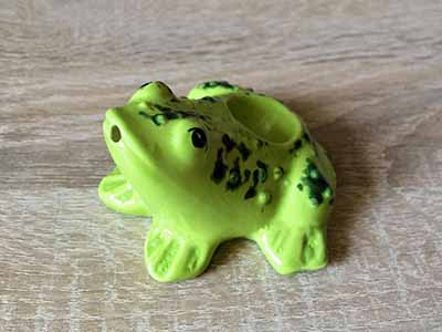 frog glass pipe