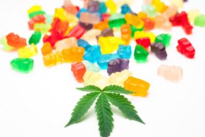 making weed gummies