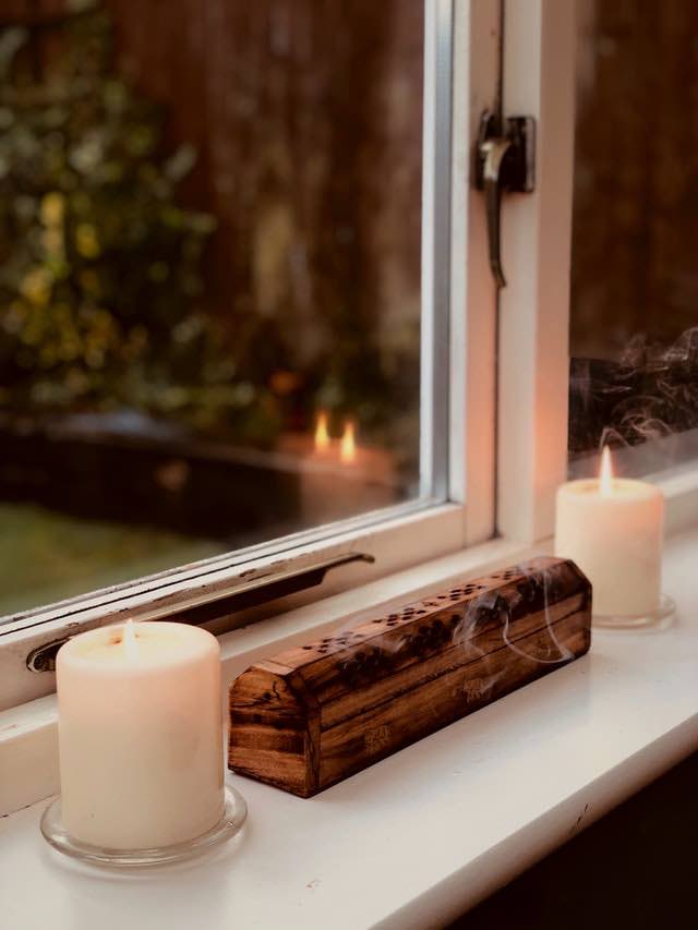 incense-and-candle-method