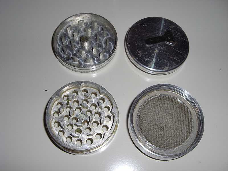metal grinder pieces 