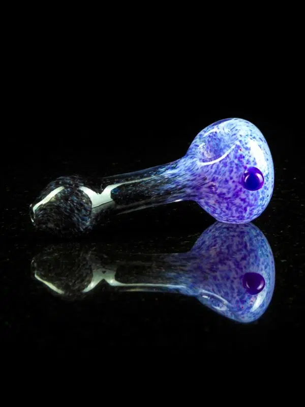 galaxy pipe with color fade from black to purple