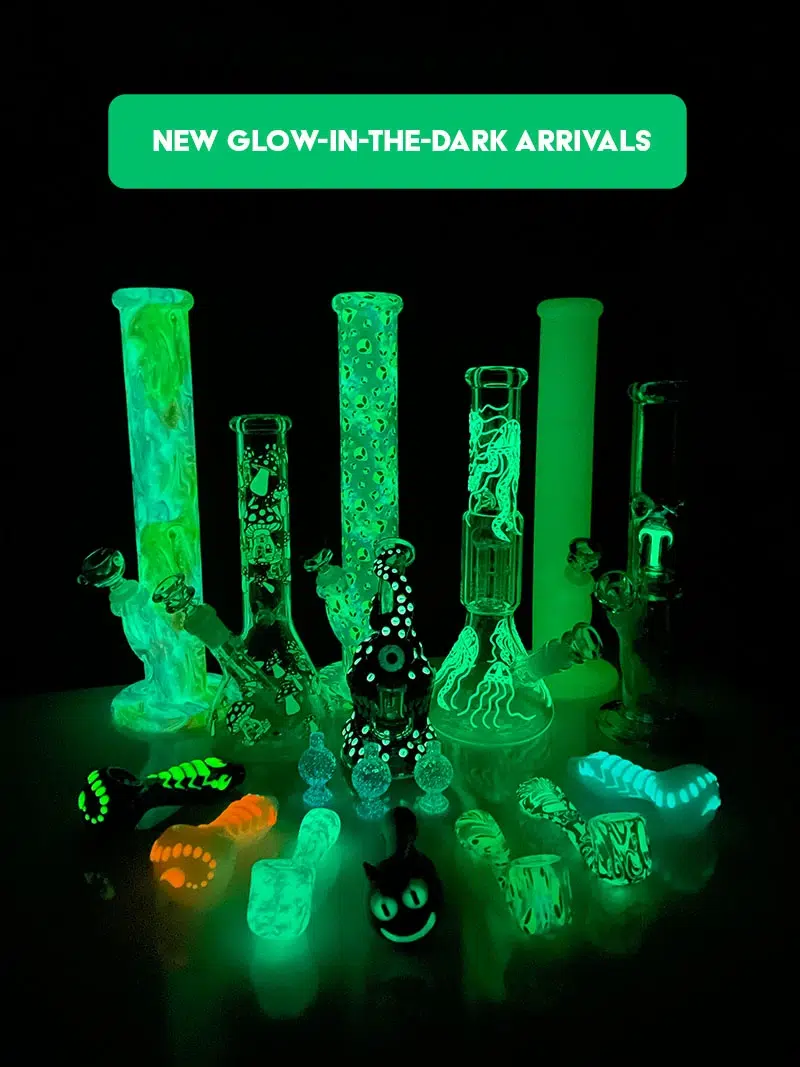 glow in the dark bongs, dab rigs, pipes