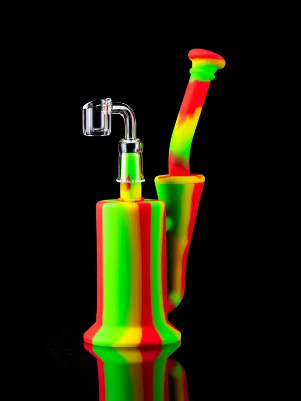 silicone dab rig with quartz banger