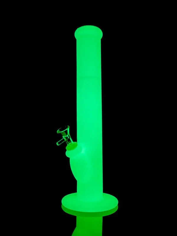 glow in the dark silicone bong in straight shooter style