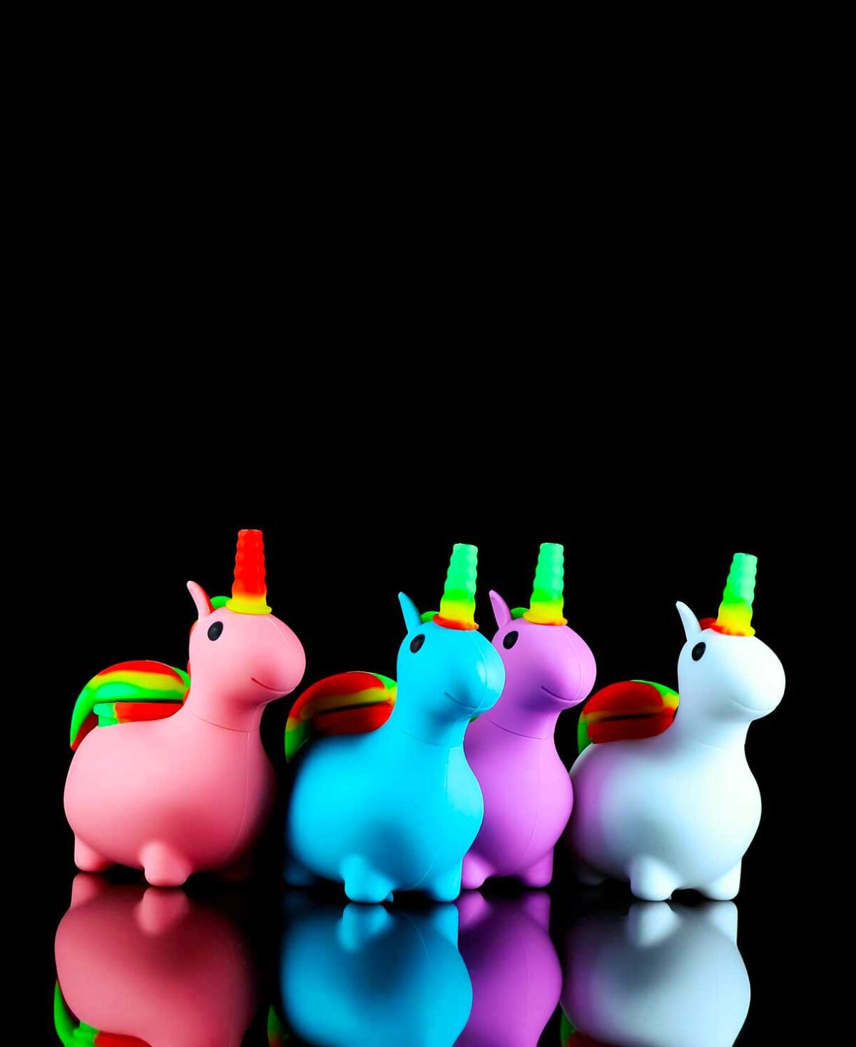 unicorn pipes with horn shaped mouthpiece
