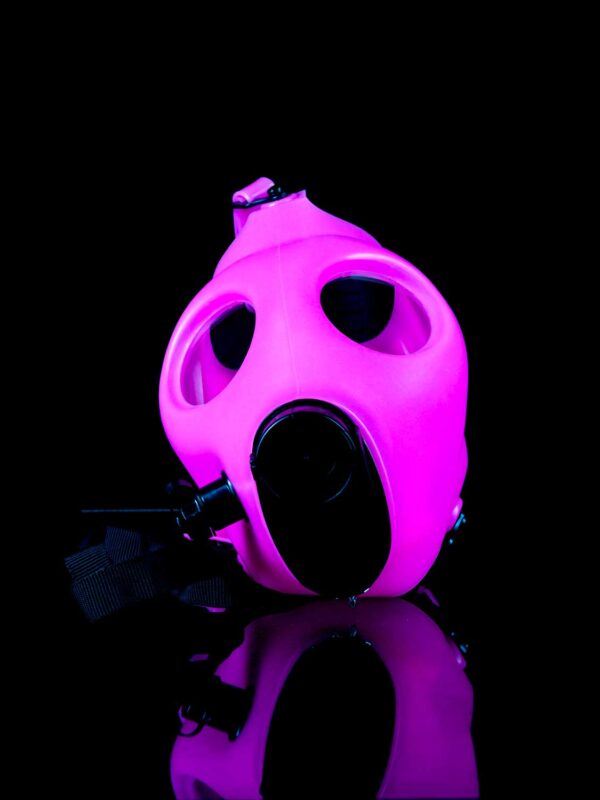 glow in the dark gas mask bong