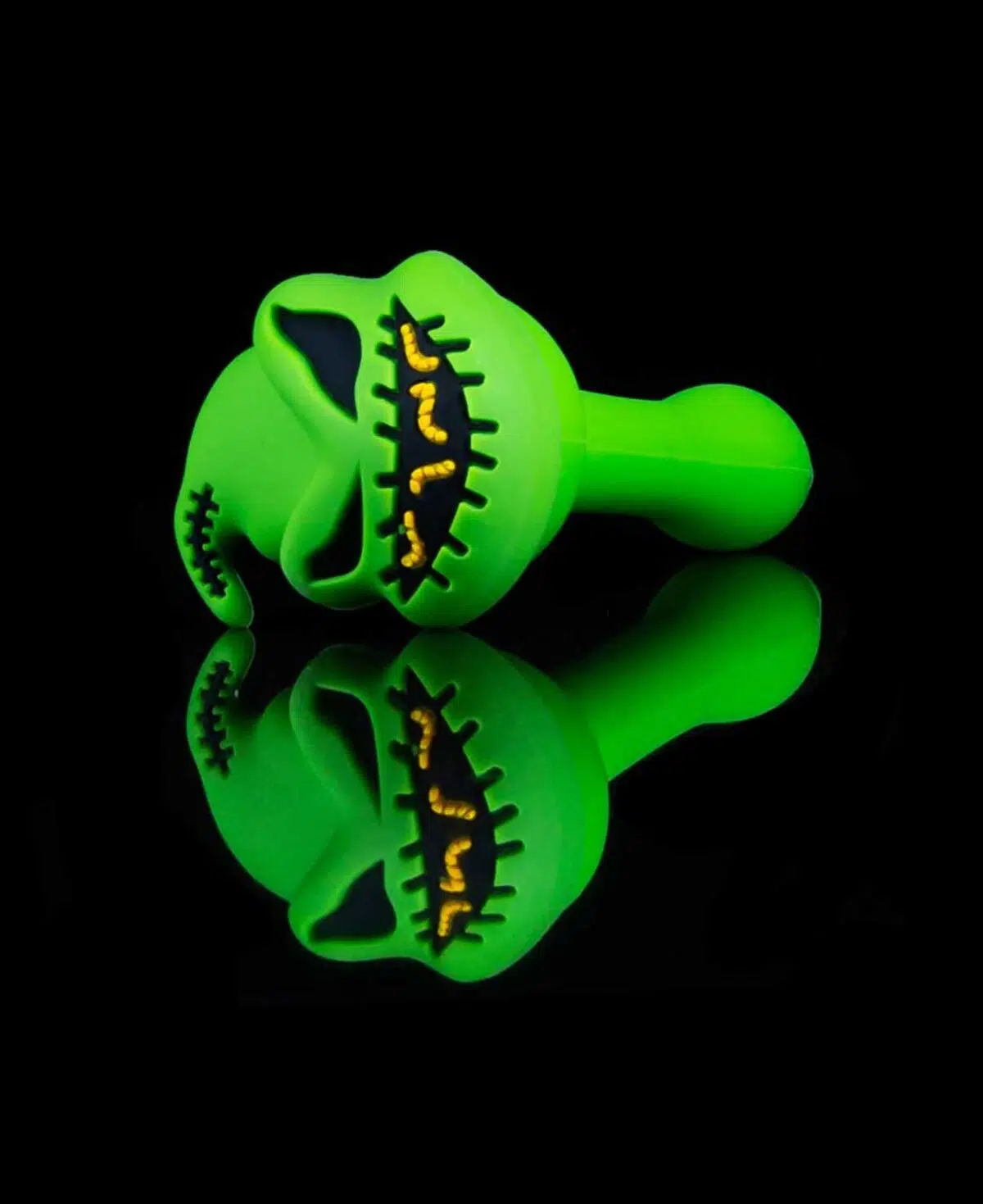 oogie boogie silicone pipe in green