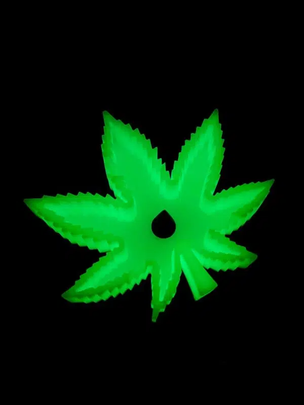 glow in the dark ashtray with debowler shaped like a weed leaf