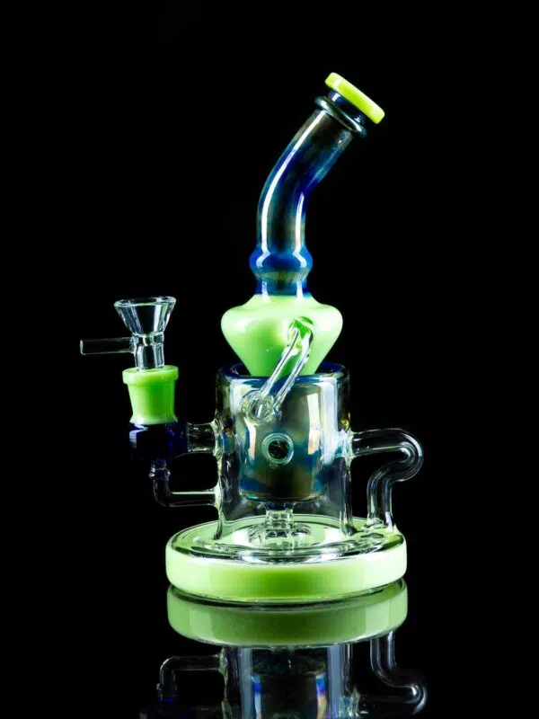 recycler bong with incycler chamber