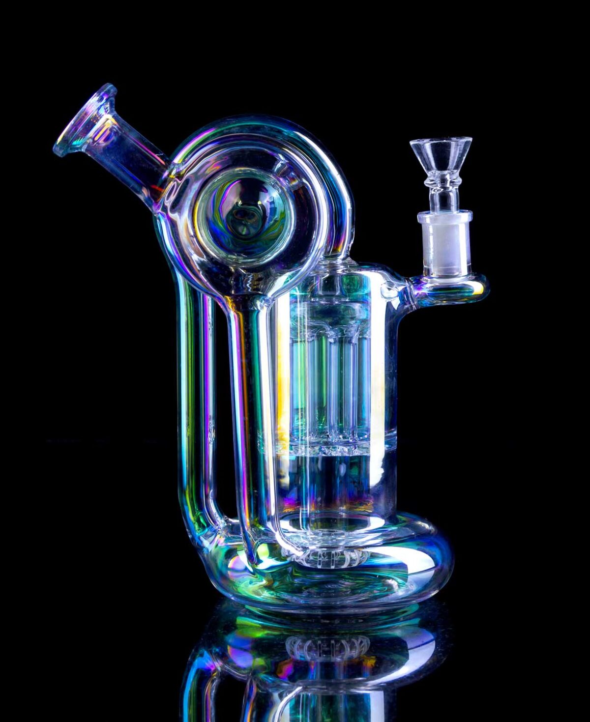 iridescent bong with holographic finish