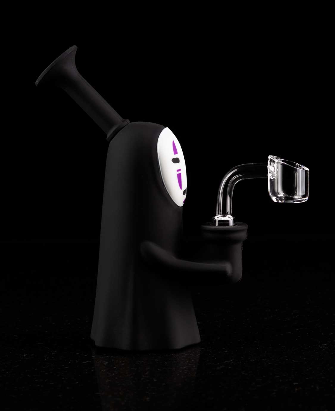 silicone mini dab rig featuring no face with thick quartz banger