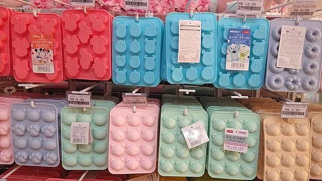 cute gummy molds