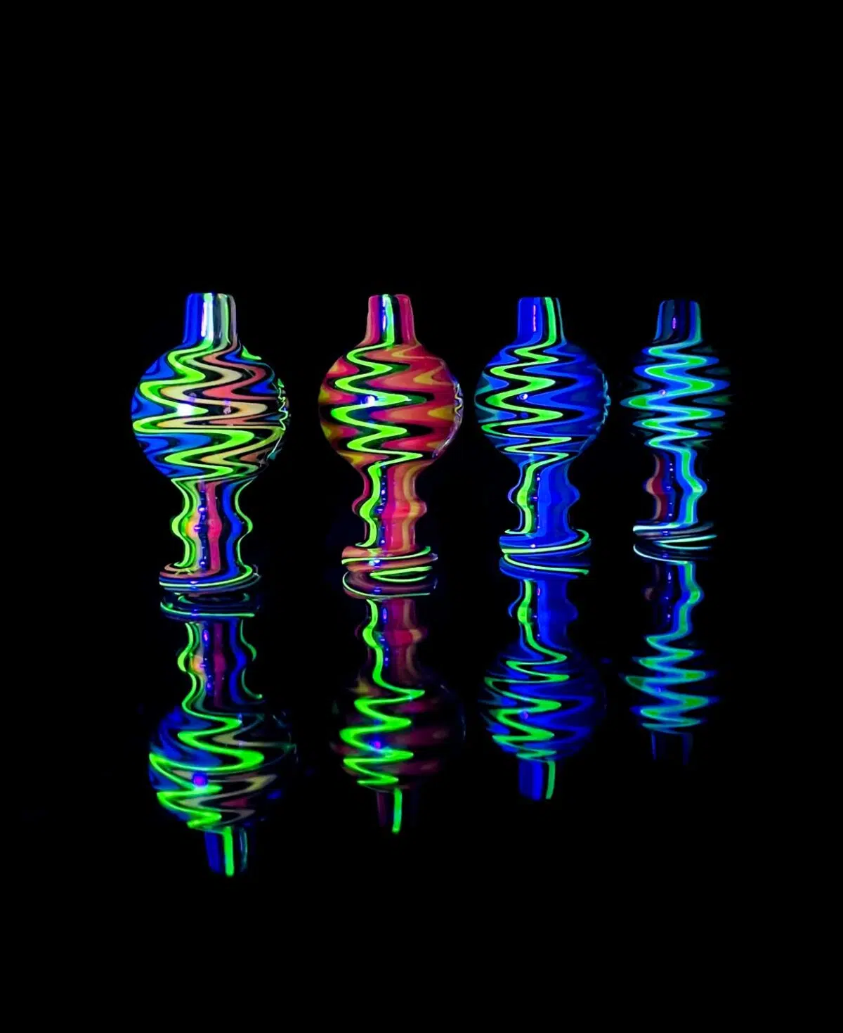 uv carb cap with zig zag pattern
