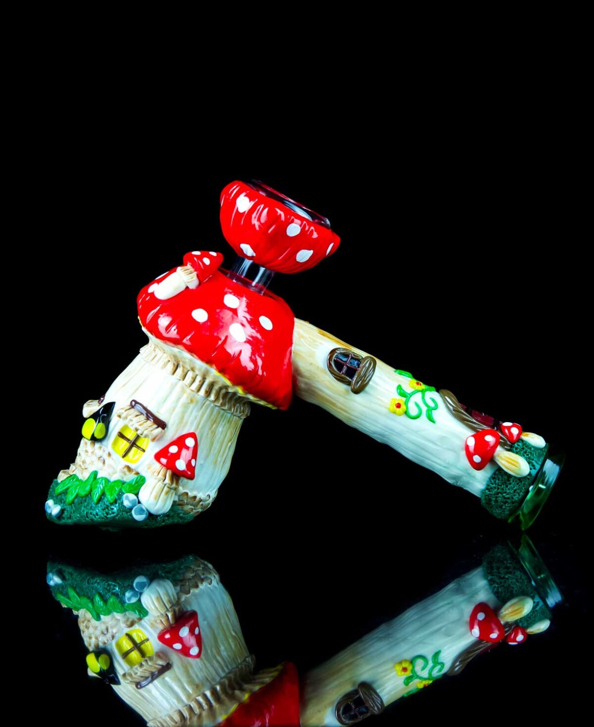 mushroom water pipe bubbler with hand painted design