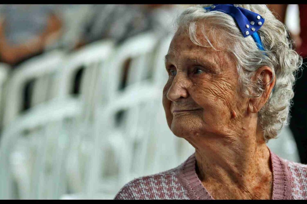 the side profile of an elderly woman