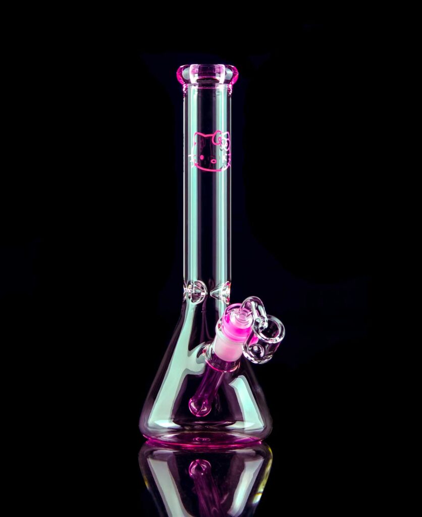 hello kitty oil rig with thick quartz banger