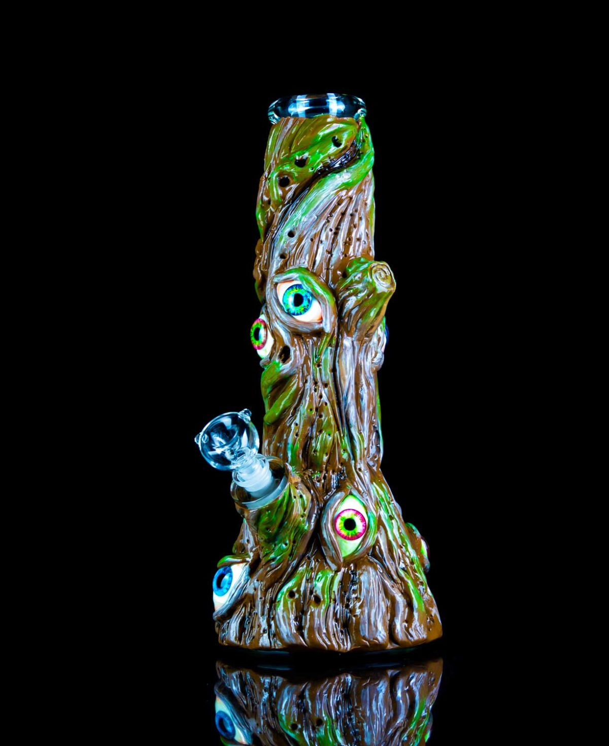 tree bong with eyes