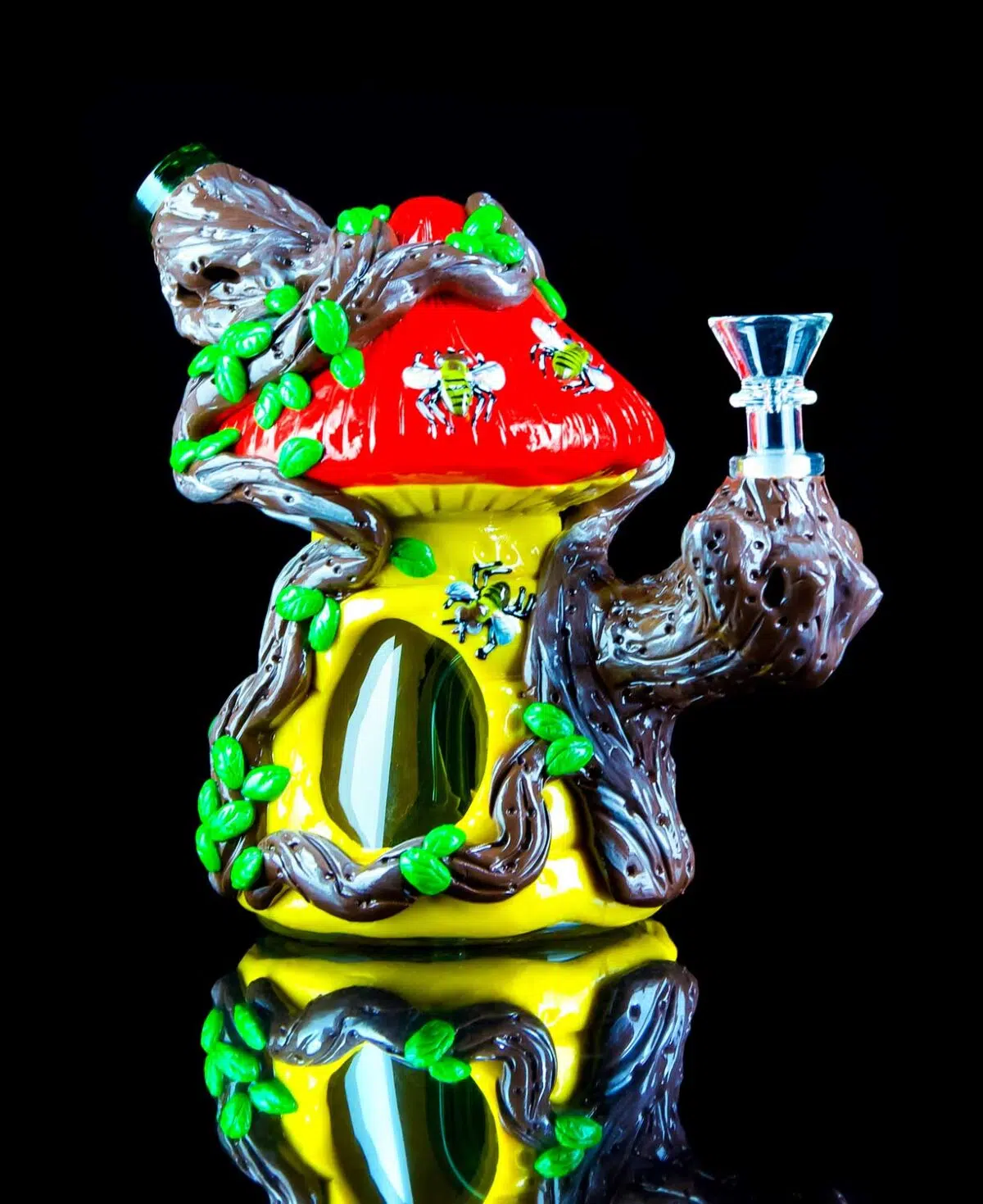 bee bong with unusual hive shape