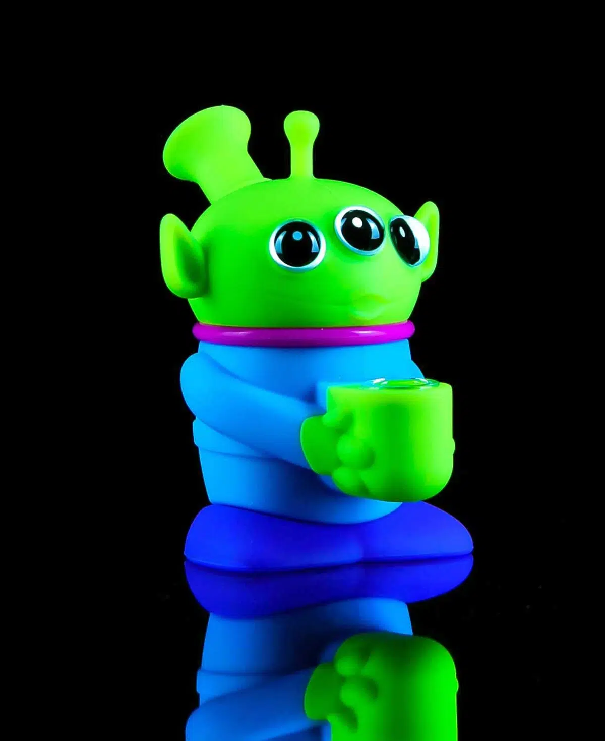 alien bongs made from food grade silicone
