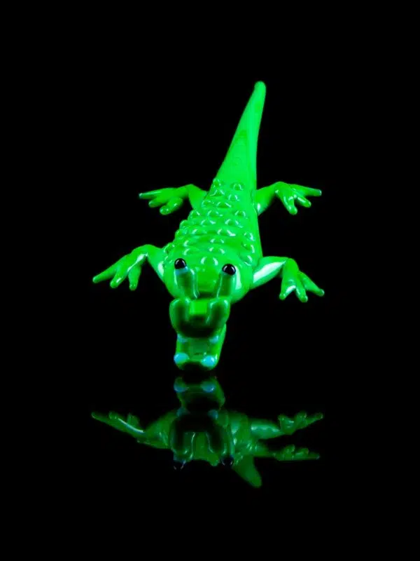 alligator glass dab tool facing front