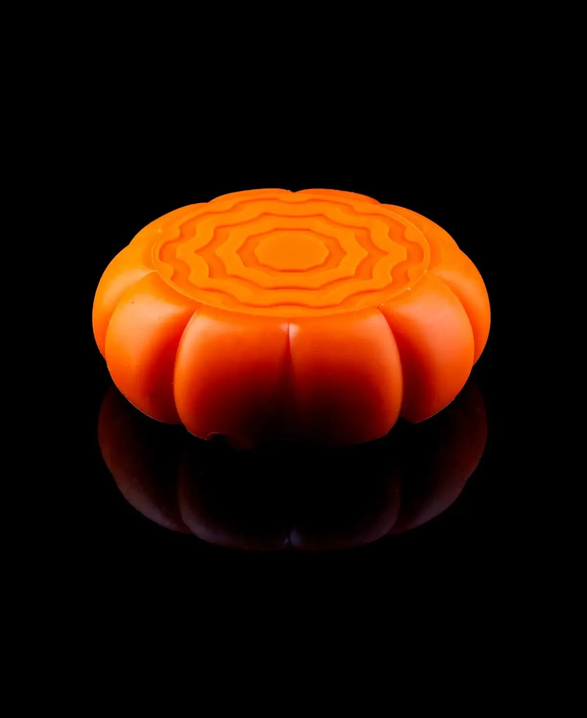 halloween ashtray shaped like pumpkin
