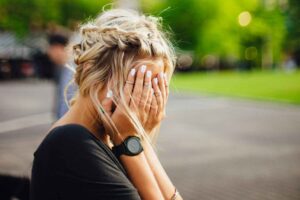 woman with brain fog from weed